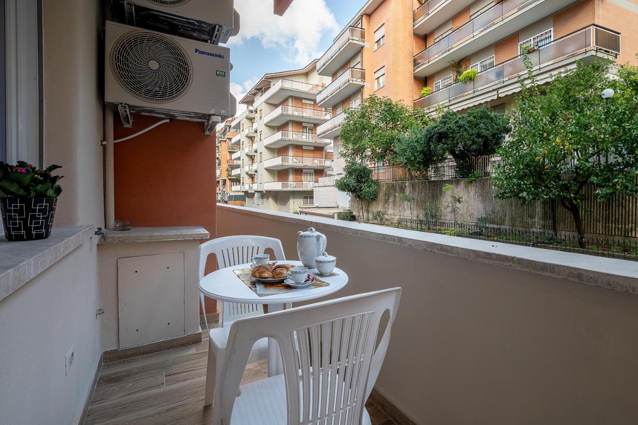 Emily Valles Apartment Saint Peter'S Roma Dış mekan fotoğraf